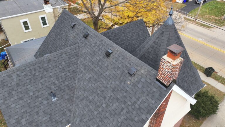 Kaukauna Roof replacement Onyx black